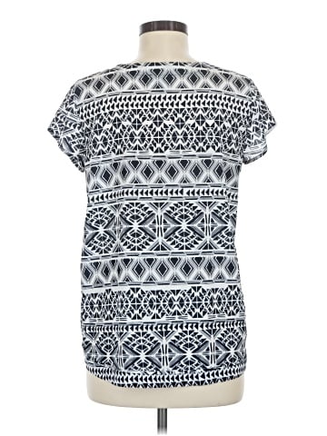 The Limited Short Sleeve Top (view 2)