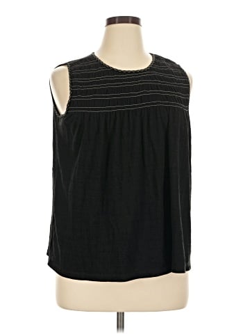 Max Studio Sleeveless T-Shirt (view 1)