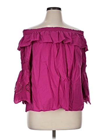a.n.a. A New Approach 3/4 Sleeve Blouse (view 1)