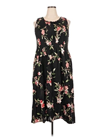 Croft & Barrow Casual Dress (view 1)