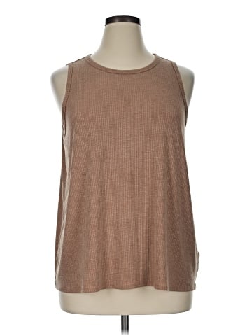 Old Navy Sleeveless T-Shirt (view 1)