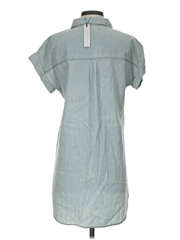 Sanctuary Short Sleeve Button-Down Shirt (view 2)
