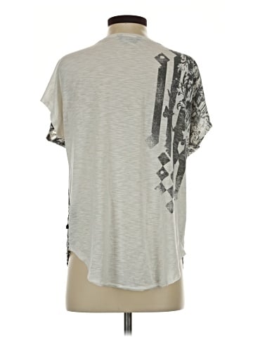Rock & Republic Short Sleeve T-Shirt (view 2)