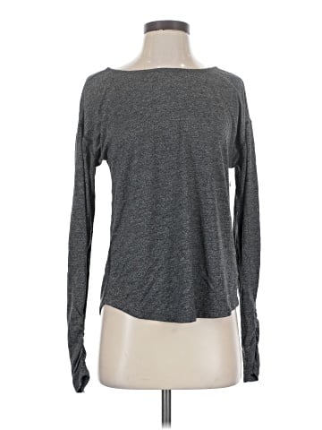 Gap Fit Long Sleeve T-Shirt (view 1)