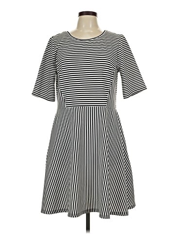 Apt. 9 Casual Dress (view 1)