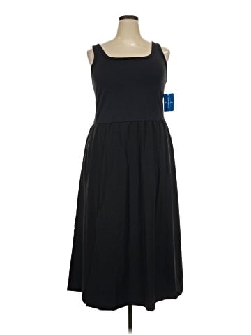 Columbia Casual Dress (view 1)
