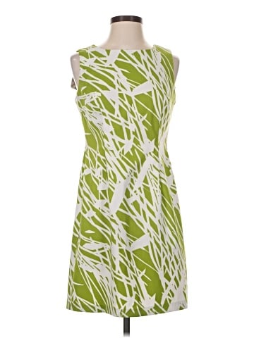 Ronni Nicole Sleeveless Blouse (view 1)