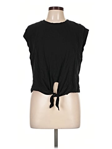 Old Navy Sleeveless T-Shirt (view 1)