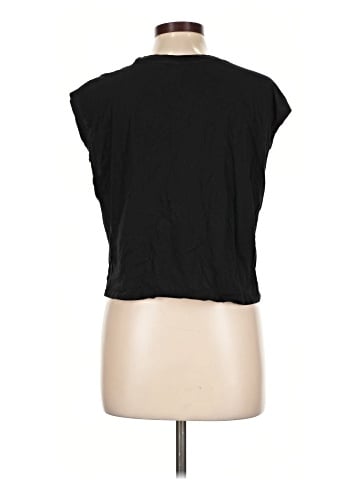 Old Navy Sleeveless T-Shirt (view 2)