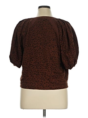 Gibson Latimer Short Sleeve T-Shirt (view 2)