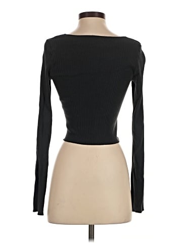 Brandy Melville Long Sleeve T-Shirt (view 2)