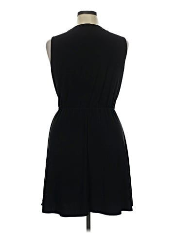 Tahari Casual Dress (view 2)