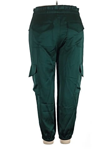 Banana Republic Cargo Pants (view 2)