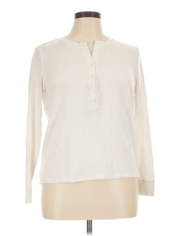 Victoria's Secret Pullover Sweater (view 1)