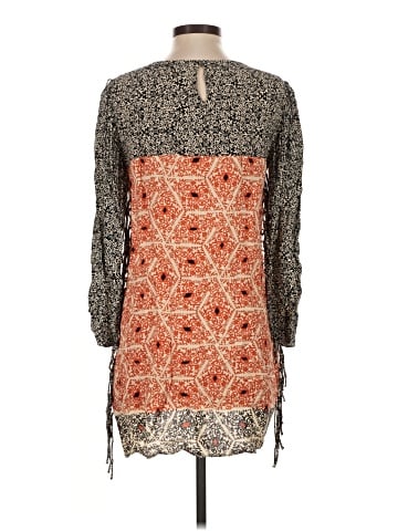 Zara 3/4 Sleeve Blouse (view 2)