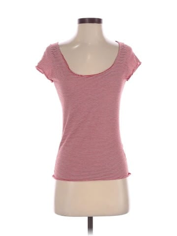 Brandy Melville Short Sleeve Top (view 1)
