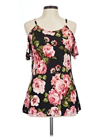 Free Kisses Sleeveless Blouse (view 1)