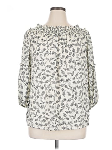 Max Studio 3/4 Sleeve T-Shirt (view 1)