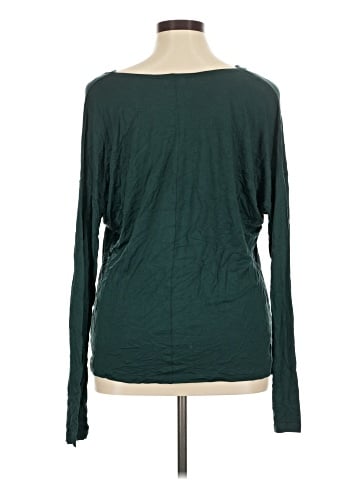 Old Navy Long Sleeve T-Shirt (view 2)