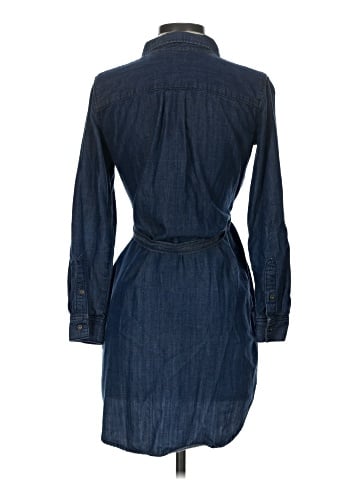 Banana Republic Casual Dress (view 2)