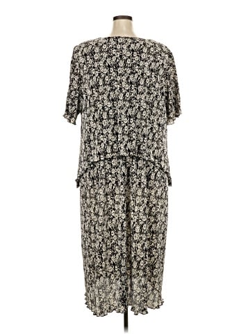 Anna Maxwell Casual Dress (view 2)