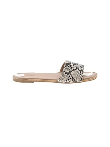 Old Navy Sandals (view 1)