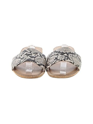 Old Navy Sandals (view 2)