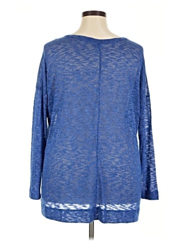 Old Navy Pullover Sweater (view 2)