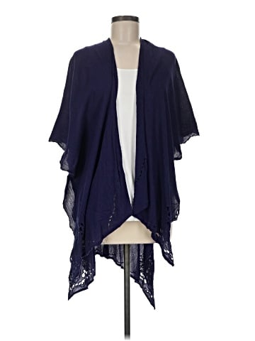 Echo Poncho (view 1)