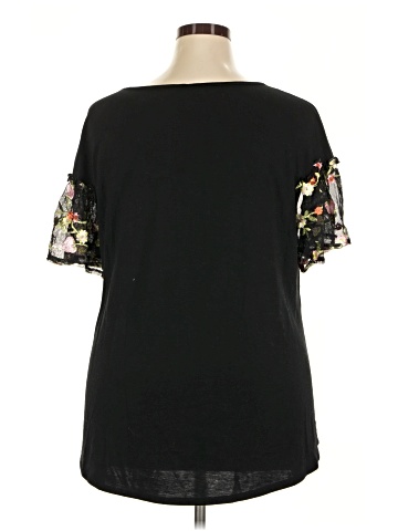 NY Collection Short Sleeve Top (view 2)