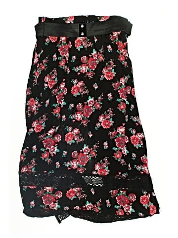 No Boundaries Casual Skirt (view 2)