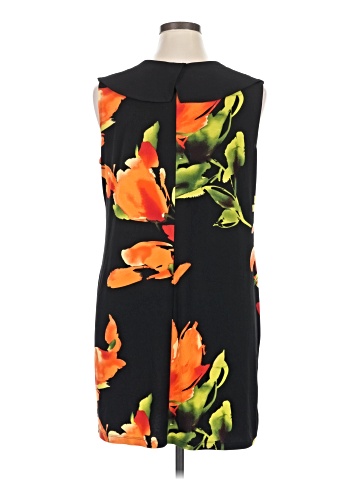 En Focus Cocktail Dress (view 2)