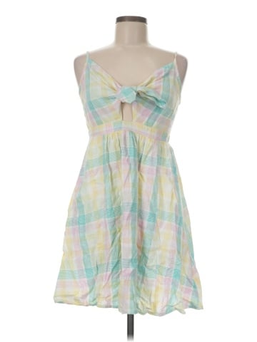 Old Navy Casual Dress (view 1)
