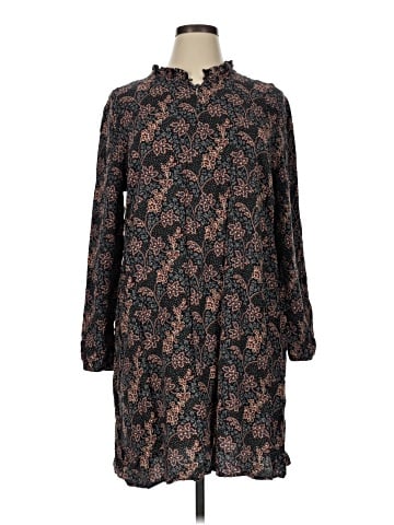 Ann Taylor LOFT Casual Dress (view 1)