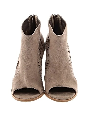 Not Rated Ankle Boots (view 2)