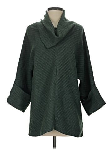 Habitat Poncho (view 1)