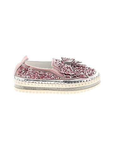 Unbranded Flats (view 1)