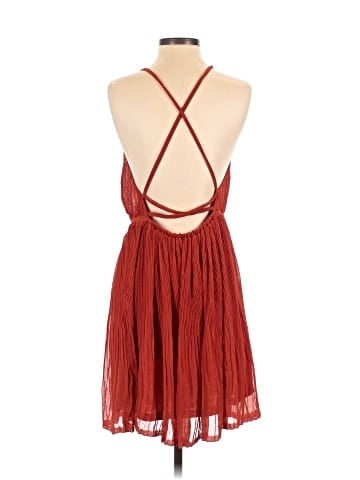 H&M Cocktail Dress (view 2)