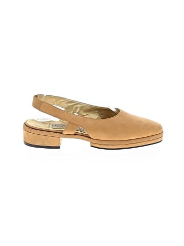 Joan & David Heels (view 1)
