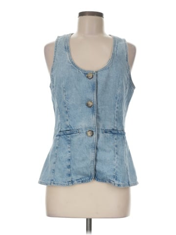 Madewell Denim Scoopneck Cutaway Vest in Edmonson Wash (view 1)