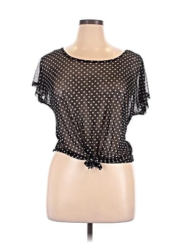 Retro Doll Short Sleeve T-Shirt (view 1)
