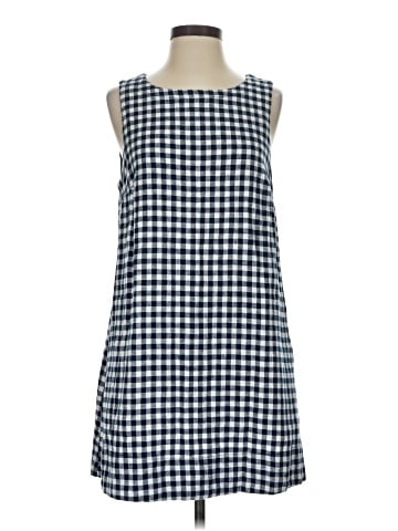 Old Navy Casual Dress (view 1)
