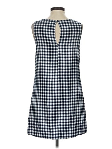 Old Navy Casual Dress (view 2)