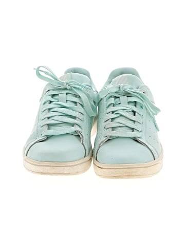 K-Swiss Sneakers (view 2)