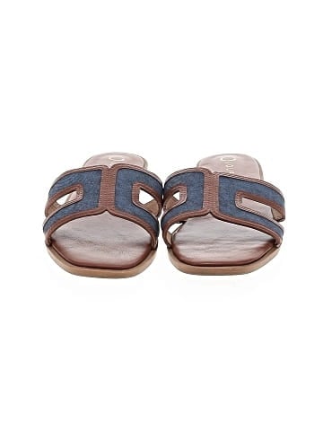 Journee Collection Sandals (view 2)