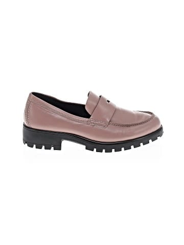 Ecco Flats (view 1)