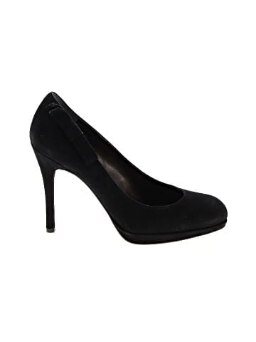 Stuart Weitzman Heels (view 1)