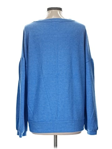 Everleigh Pullover Sweater (view 2)
