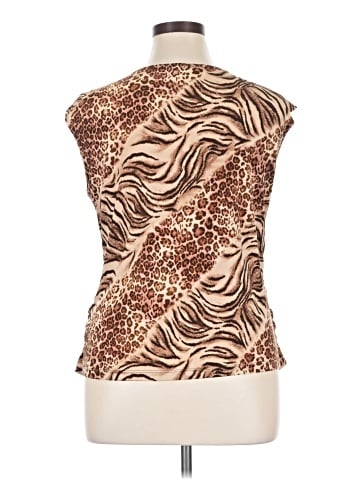 Vol.1 Sleeveless Blouse (view 2)