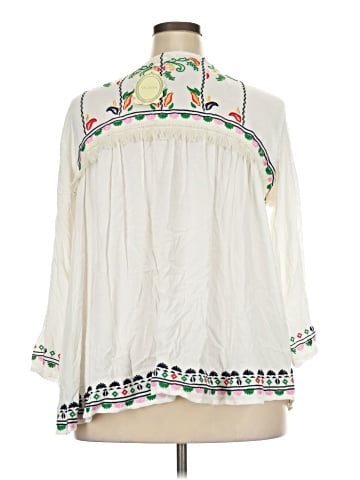 Velzera 3/4 Sleeve Blouse (view 2)